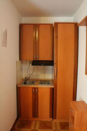  Apartments Tonimir  Водице
